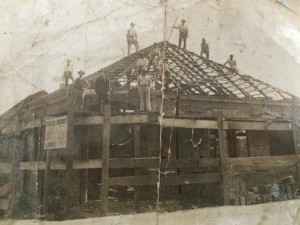 Obras da primeira reforma na atual sede do 13, em 1936  Arquivo Pessoal/Igor Laranjeira