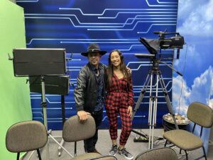 Conheça a trajetória musical do cantor e compositor Jairinho Delgado.